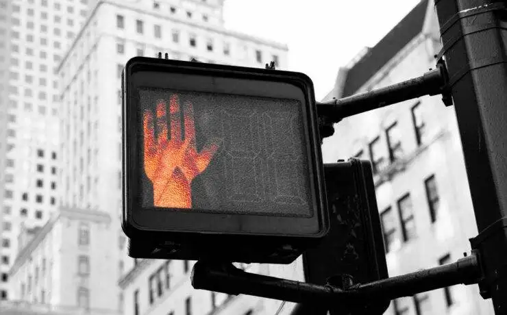 Reasons Why LinkedIn Marketing Isn't a Good Fit 1 Top Reasons Why LinkedIn Marketing Is Not A Good Fit For Your Company