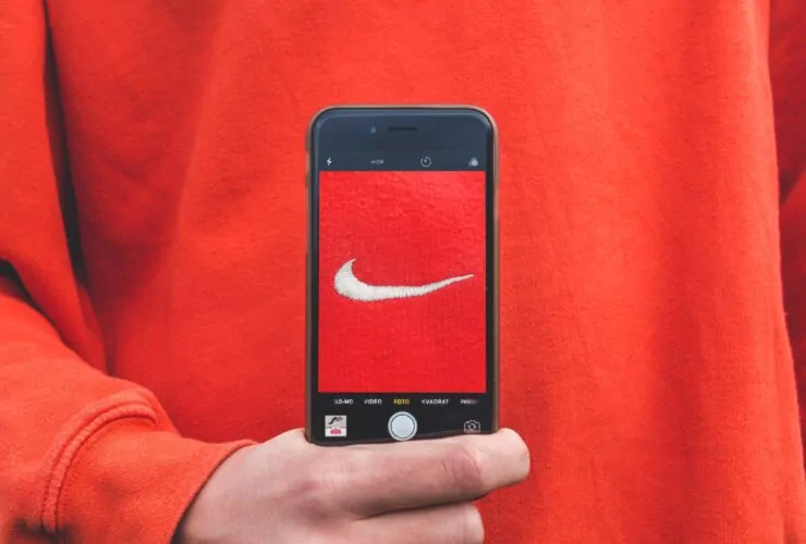 How to sell a product or service when you have no brand
