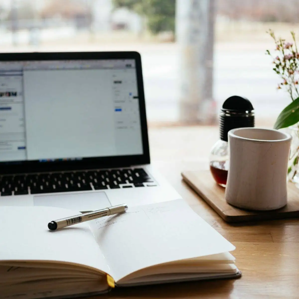 Building Content to Share on LinkedIn 2 Building Content to Share on LinkedIn