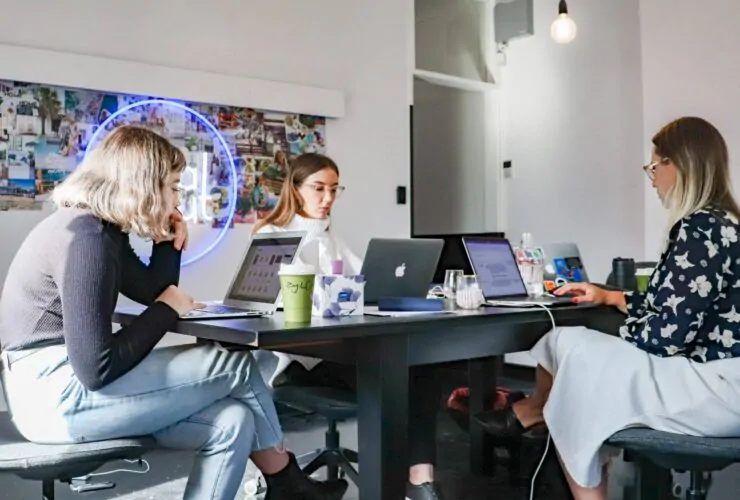 Ladies in a Social Media Agency