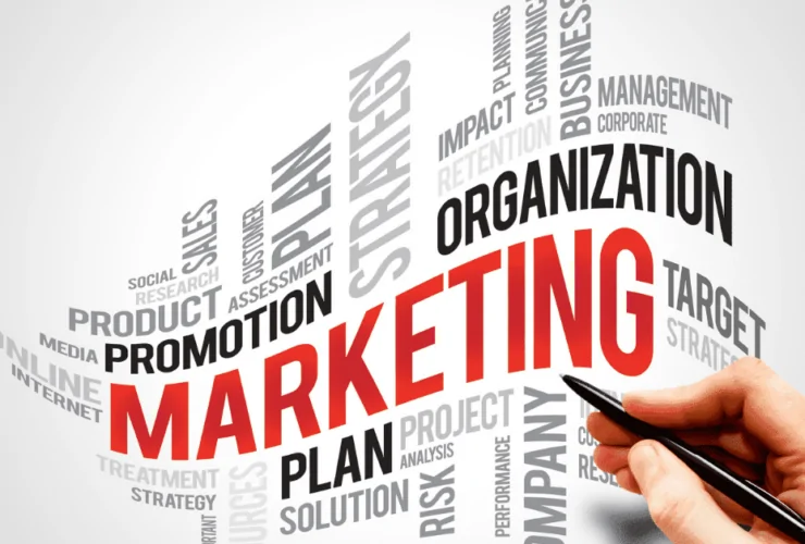 When Should You Hire a Digital Marketing Agency Thumbnail