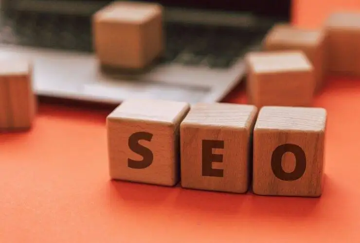 SEO written on wooden blocks