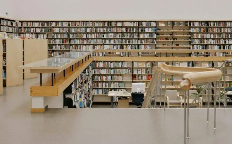 What Is On-Page SEO? Essential Strategies for Optimizing Your Content in 2024 11 a library with books on shelves showing on-page SEO